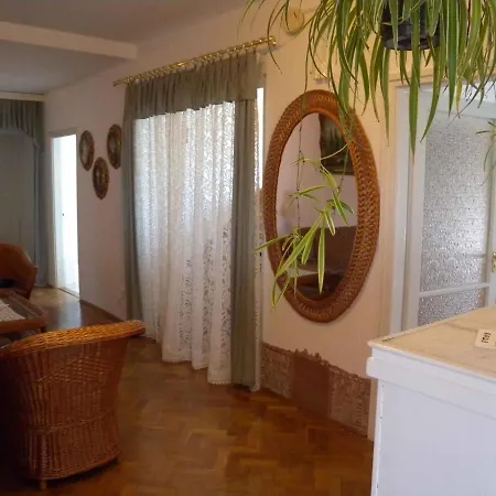 Apartament In 34497