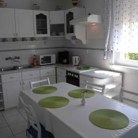 In 34497 Apartament